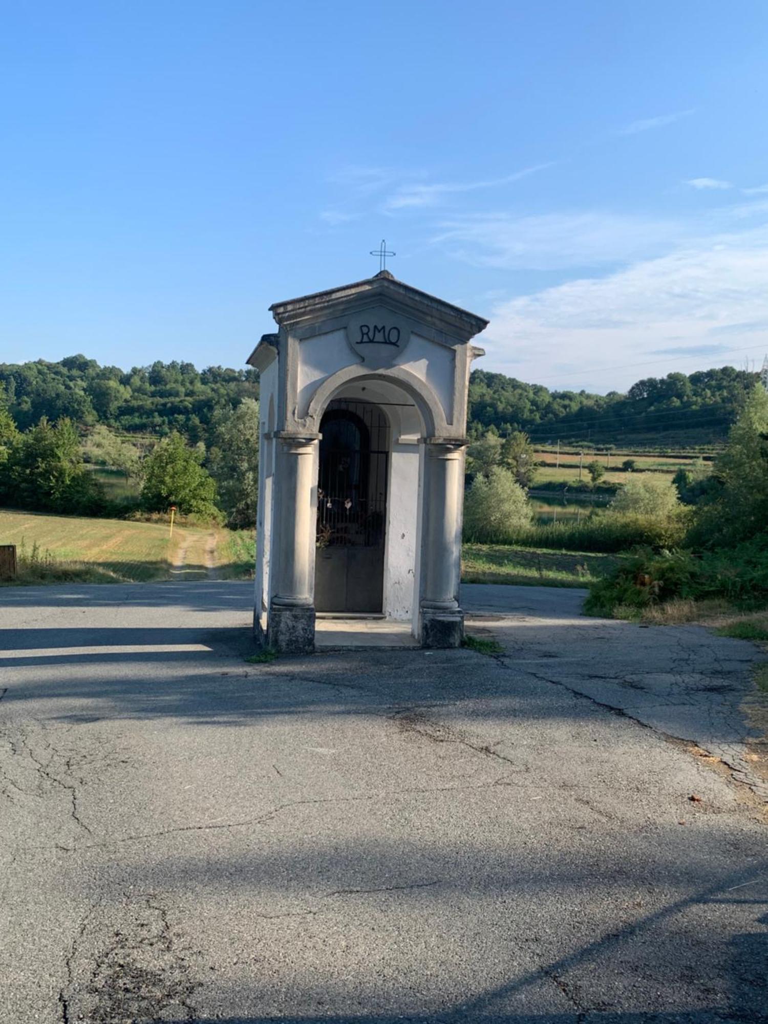 Bouganville Viverone Exterior photo